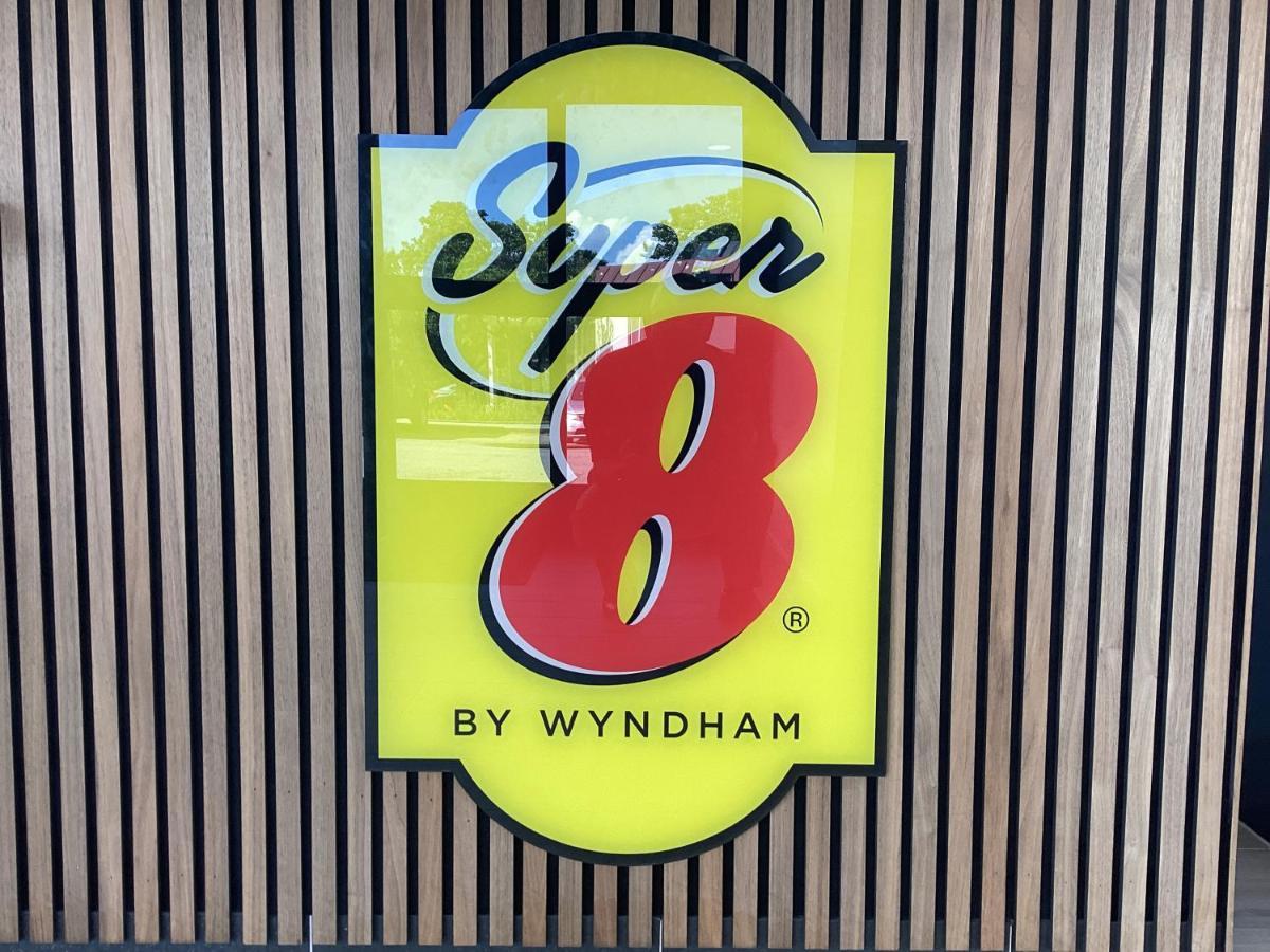 Super 8 By Wyndham Baltimore Northwest Windsor Mill Dış mekan fotoğraf